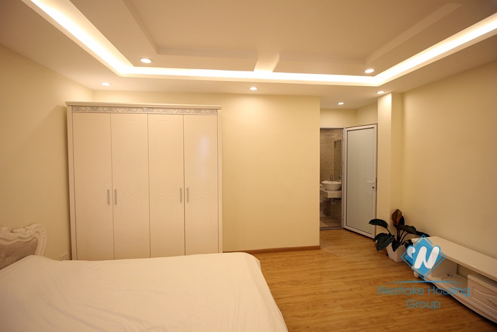 Beautiful 3 bedrooms  starter home for rent in Tay Ho, Hanoi 